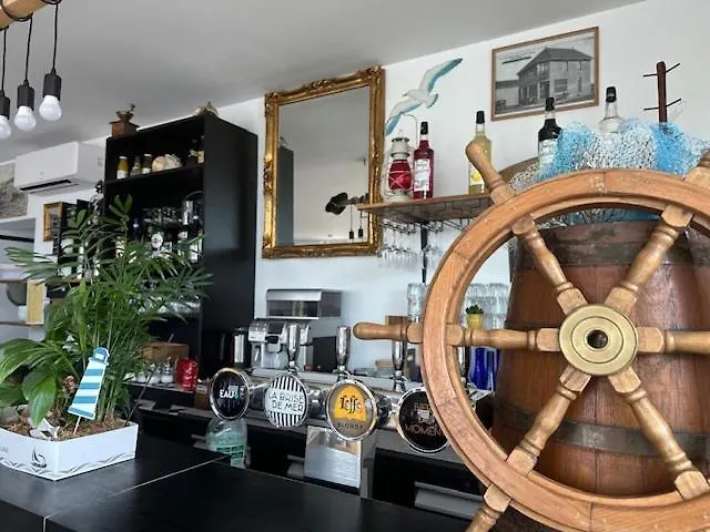 Cote * בטז-סור-מר